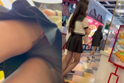 【 KFC-55 】JK制服學生妹和男友逛街，黑絲白內身材完美